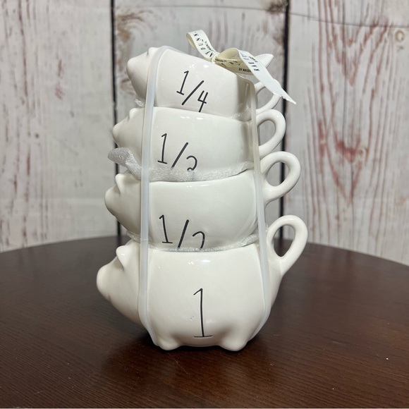 RAE DUNN measuring cups set 4 whimsical piglets .25-1 cup nwt no box Country - Picture 1 of 14